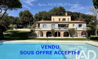 Maison 7 Pièces 248 m² à vendre à Peyruis (04310)