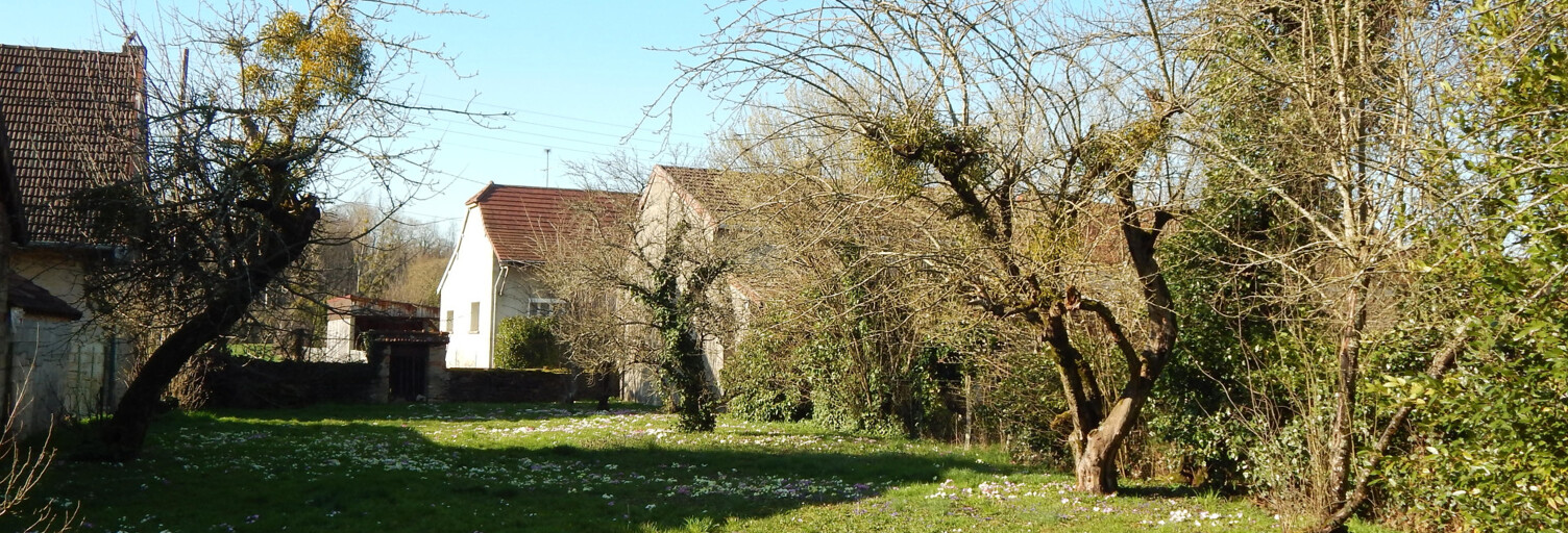 Maison 9 Pièces 1670 m² à vendre à Bletterans (39140)