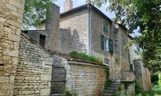 Maison 7 Pièces 204 m² à vendre à Saint-Gelais (79410)