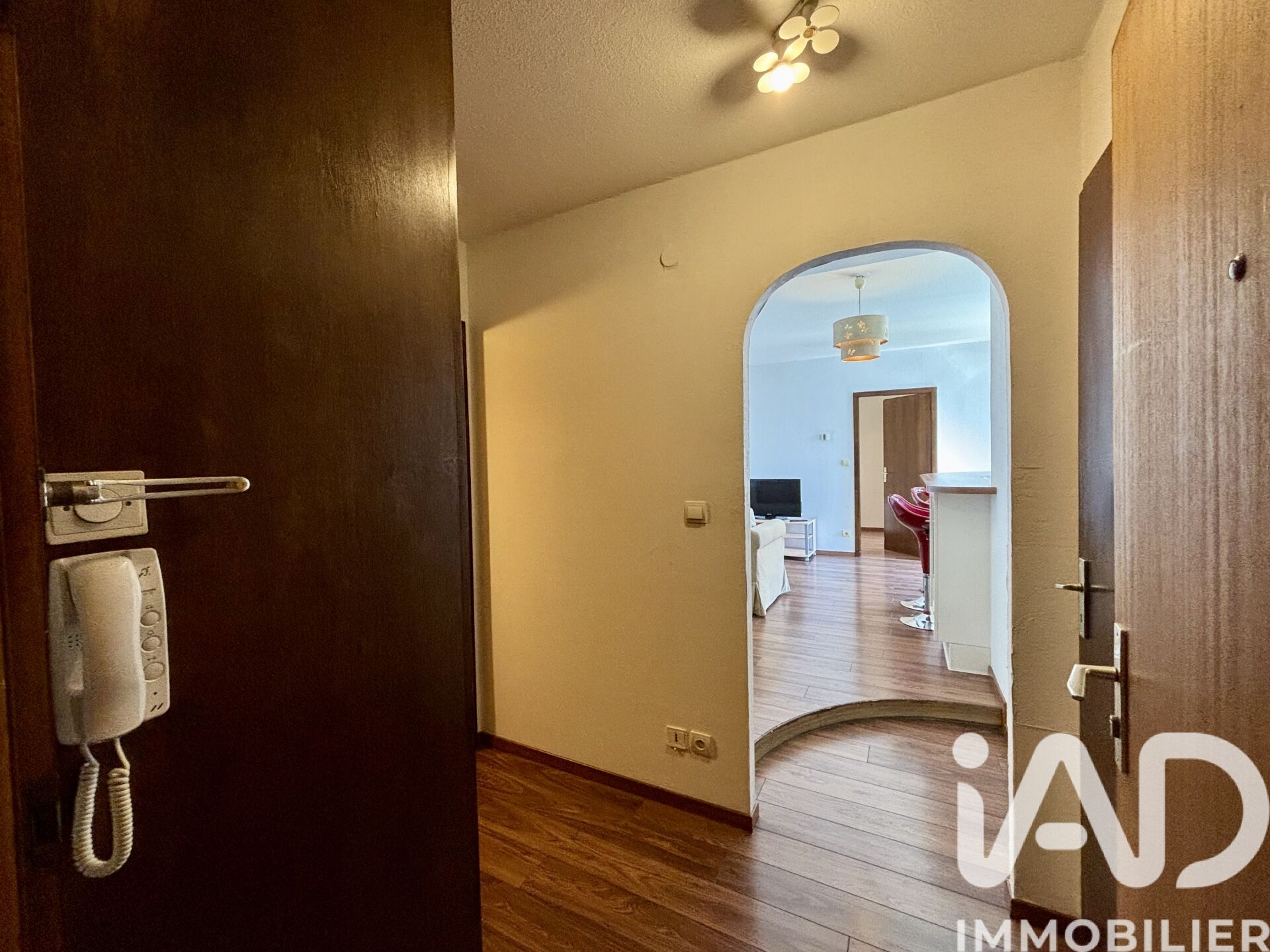 Vente Appartement 2 pièces - Photo 2