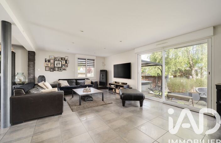 Vente Maison traditionnelle 6 pièces — photo 2