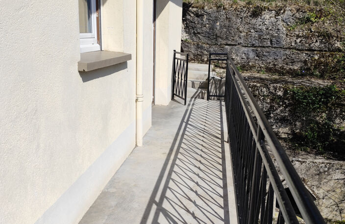MAISON T4 - SECTEUR ST GEORGES - CAHORS — photo 4