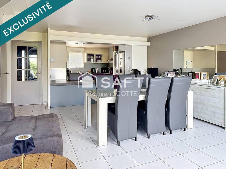 Maison 104 m², 4 chambres, garage et parking — photo 1
