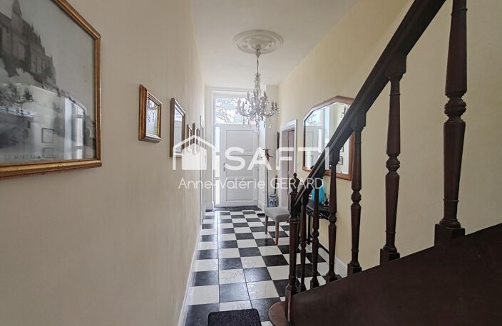 Maison bourgeoise 201 m² avec jardin et parking — photo 3