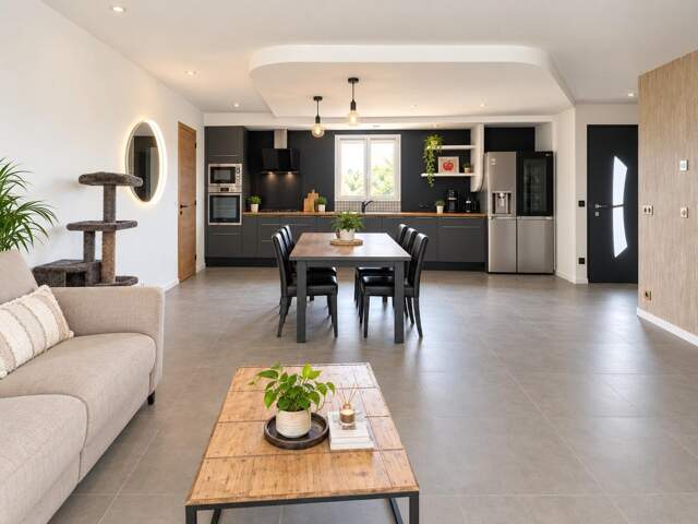 MAISON DE PLAIN-PIED SOUS DECENNALE AVEC VUE DÉGAGÉE SUR LES CHAMPS À 10 MINUTES DE LA ROCHELLE ! — photo du bien