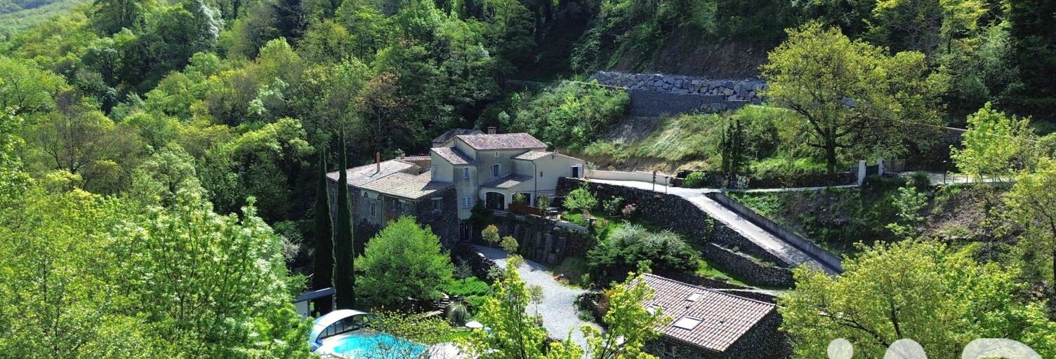 Maison 15 Pièces 414 m² à vendre à Alissas (07210)