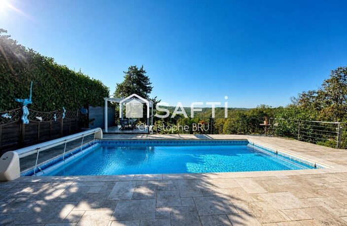 FLOTTES - PROPRIÉTÉ AVEC VUE EXCEPTIONNELLE - 2 HABITATIONS - PISCINE - PANNEAUX SOLAIRES — photo 5