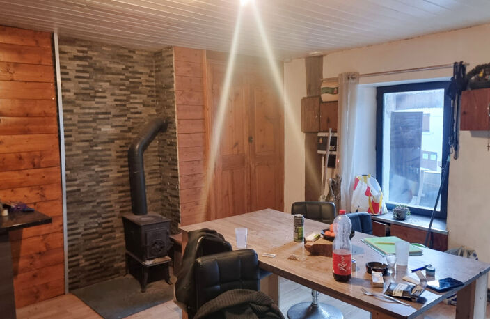 Maison de pays mitoyenne avec garage — photo 2