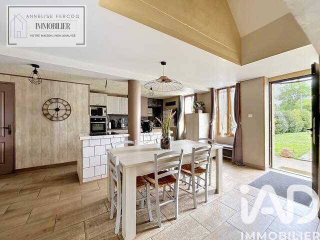 Vente Maison/villa 8 pièces — photo du bien