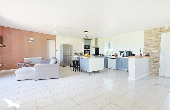 Contemporaine de 5 pièces principales — photo 2