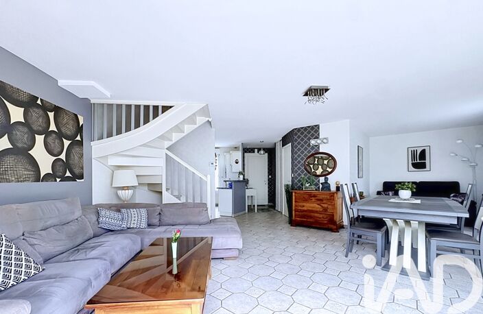 Vente Maison/villa 6 pièces — photo 2