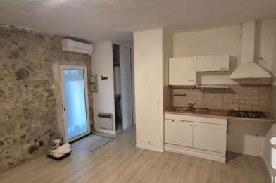Appartement 2 pièces 710 €