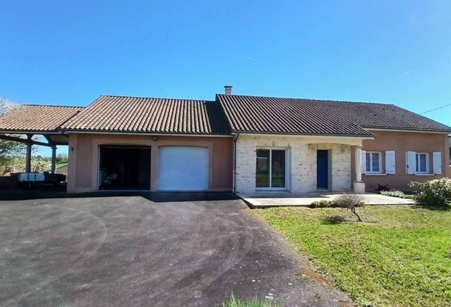 Vente maison 7 pièces 160 m² Aixe-sur-Vienne (87700) — photo 1