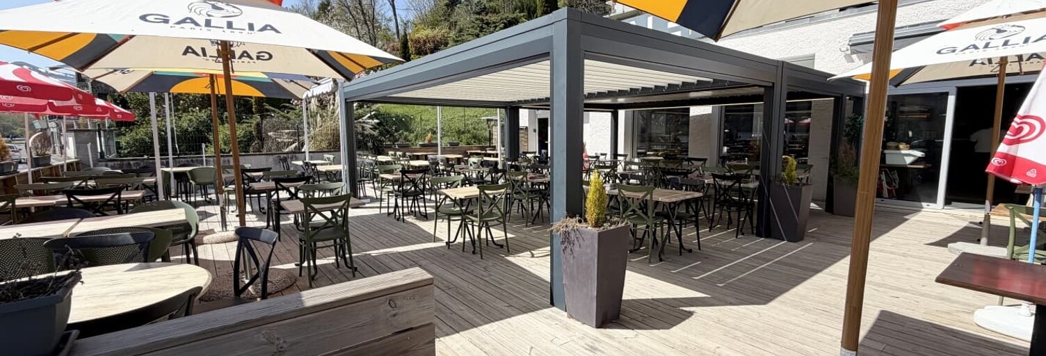 Commerce  210 m² à vendre à Chambon-sur-Lac (63790)