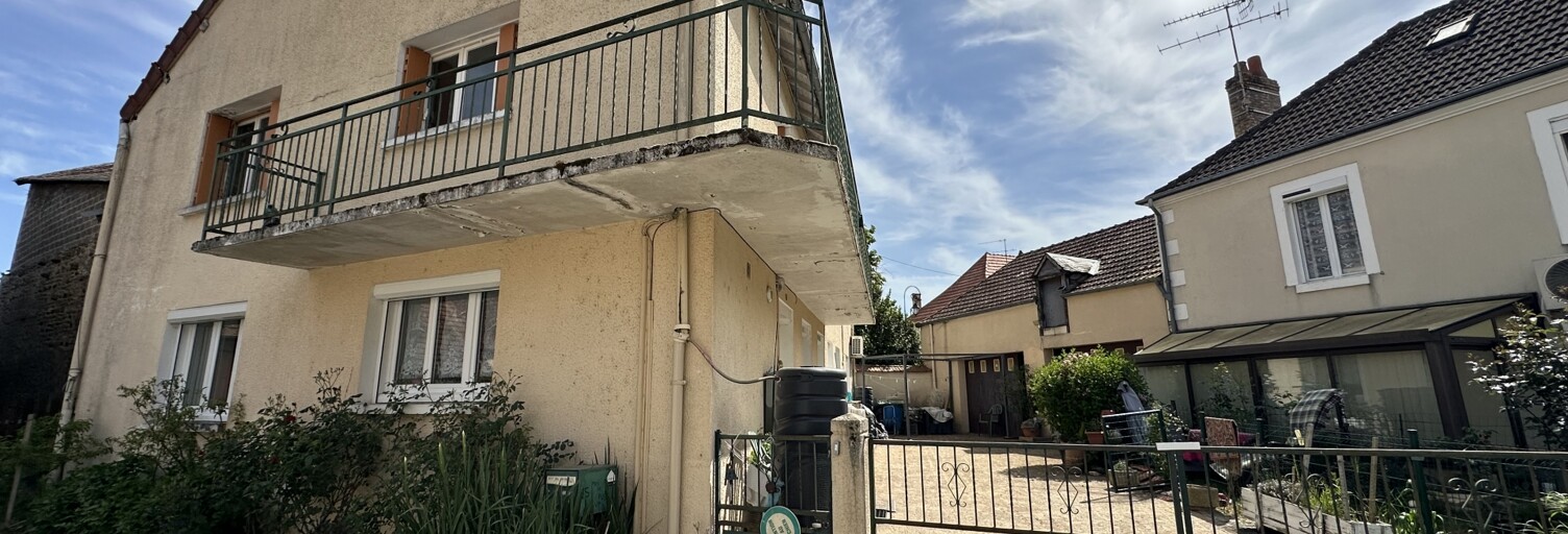 Immeuble  223 m² à vendre à Saint-Août (36120)