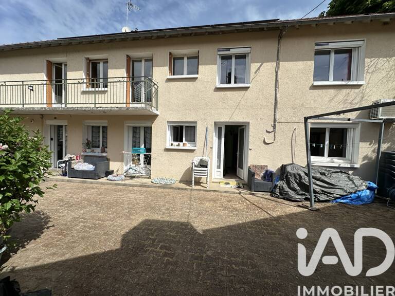 Vente Immeuble 223 m&sup2; — photo 1