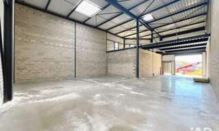 Commerce  252 m² à louer à Saint-Pierre-du-Perray (91280)