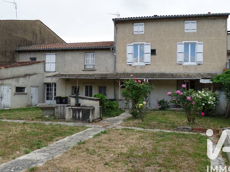 Vente Maison/villa 8 pièces — photo 1