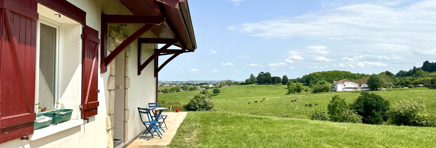 Maison 5 Pièces 80 m² à vendre à Luxe-Sumberraute (64120)