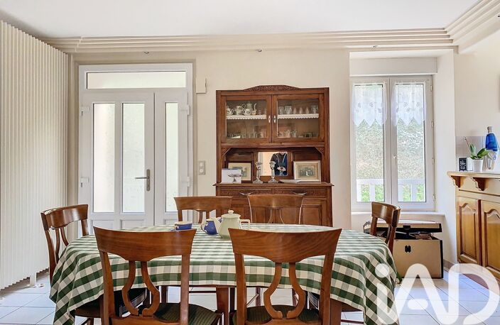 Vente Maison/villa 8 pièces — photo 3