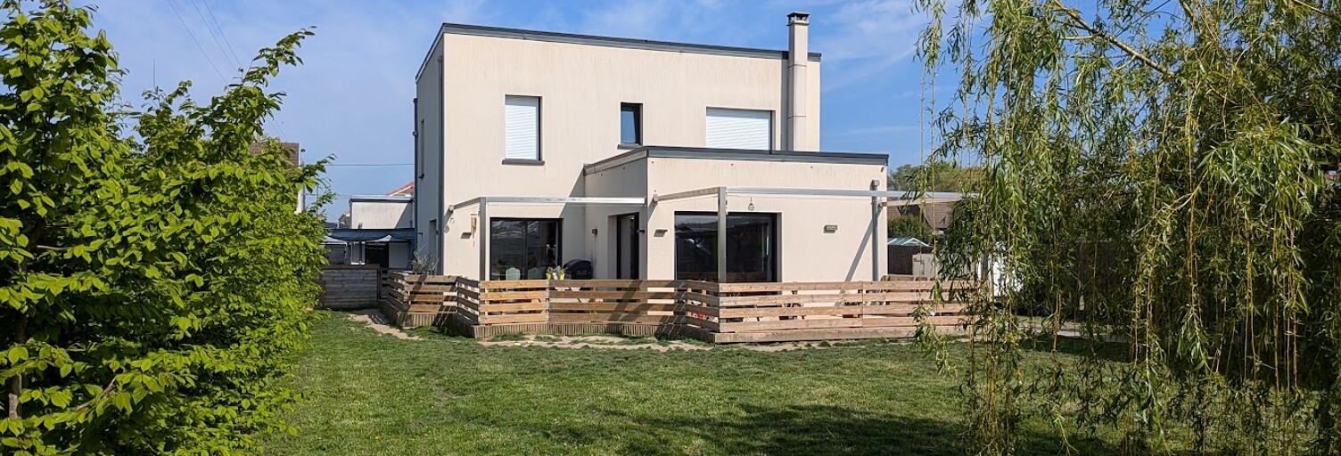 Maison 9 Pièces 178 m² à vendre à Hantay (59496)