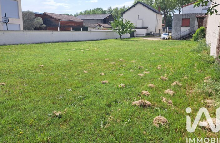 Vente Terrain à bâtir 700 m&sup2; — photo 2