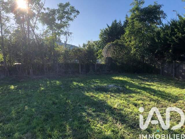 Vente Terrain à bâtir 654 m&sup2; — photo du bien