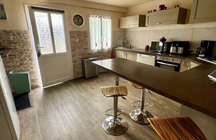 Vente Maison/villa 4 pièces — photo 2