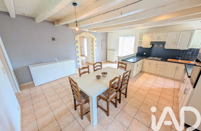 Vente Maison/villa 4 pièces — photo 2
