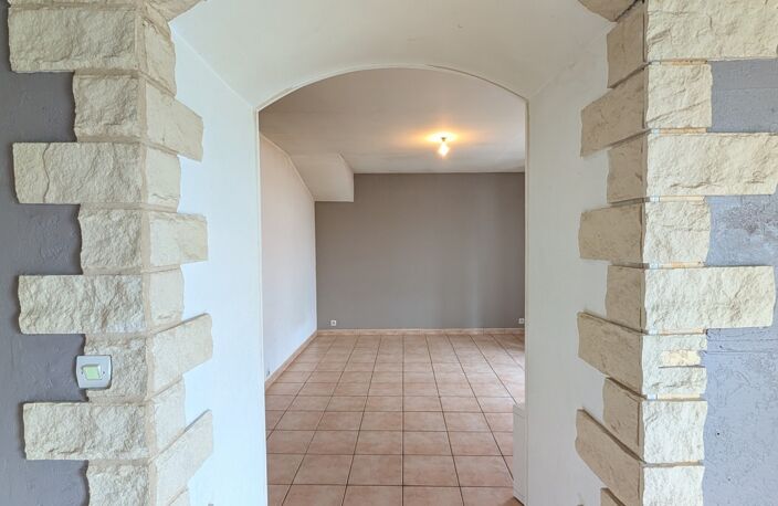 Vente Maison/villa 4 pièces — photo 4