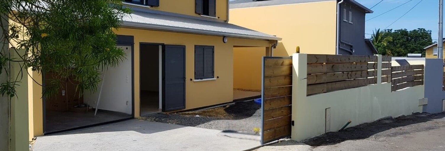 Maison 5 Pièces 117 m² à vendre à Saint-Pierre (97432)