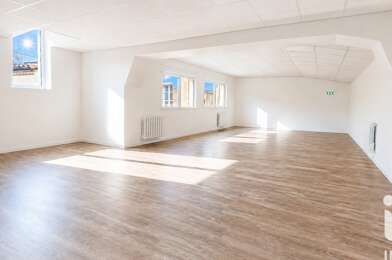 Appartement 5 pièces 228000 €