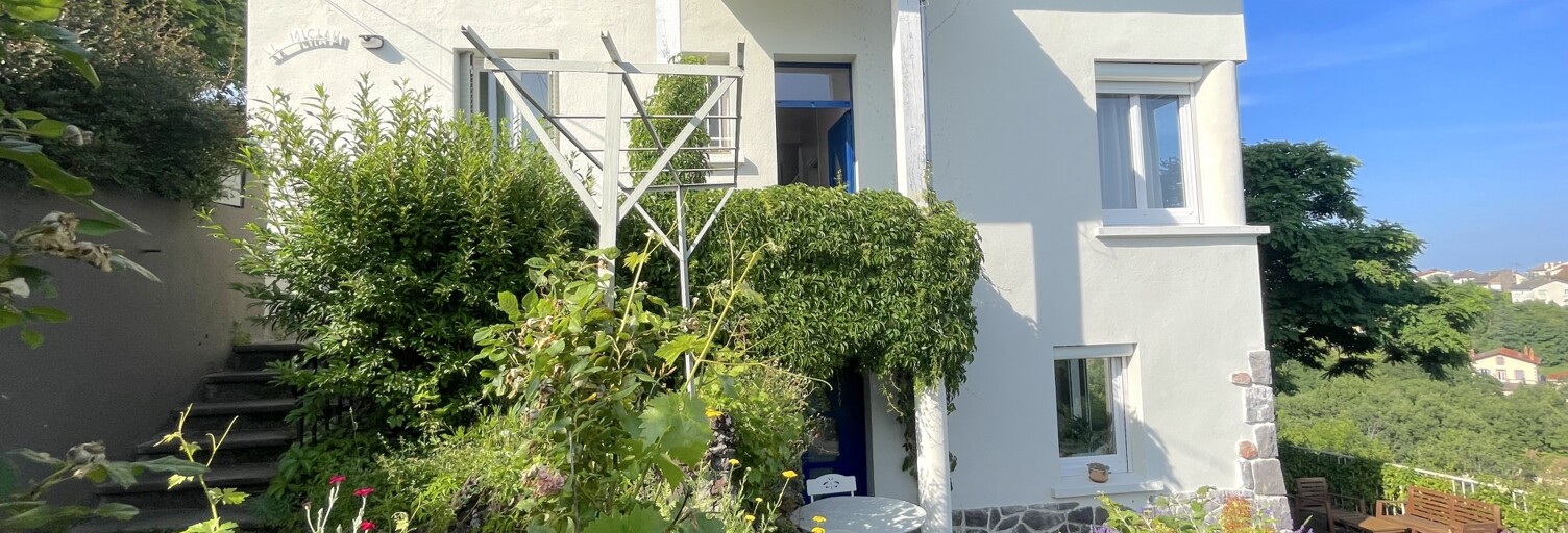 Maison 6 Pièces 173 m² à vendre à Châtel-Guyon (63140)