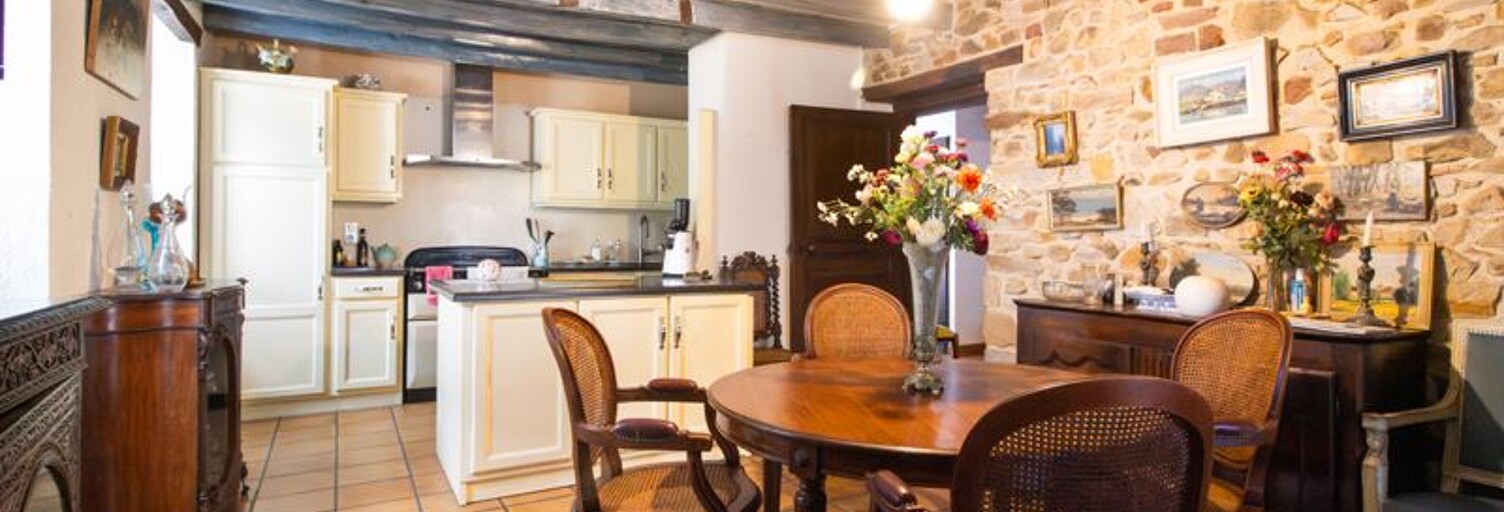 Maison 5 Pièces 142 m² à vendre à Bergouey-Viellenave (64270)