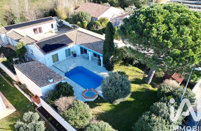 Vente Maison/villa 9 pièces — photo 2