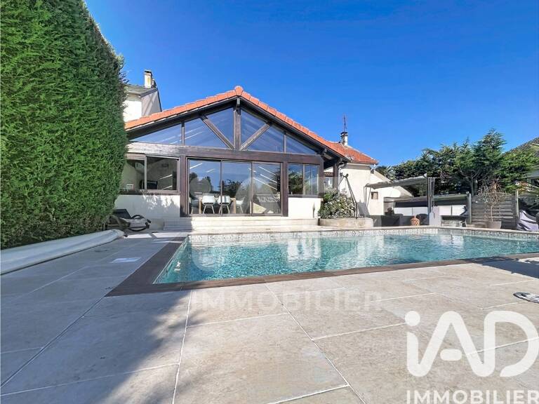 Vente Maison/villa 7 pièces — photo 1