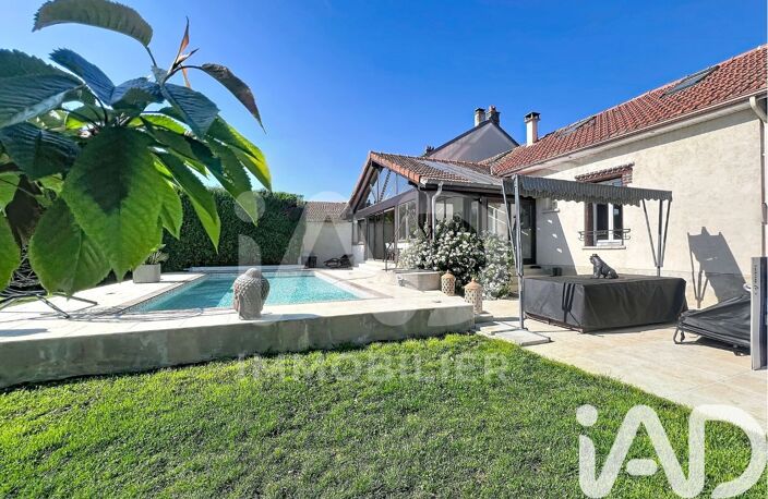 Vente Maison/villa 7 pièces — photo 2