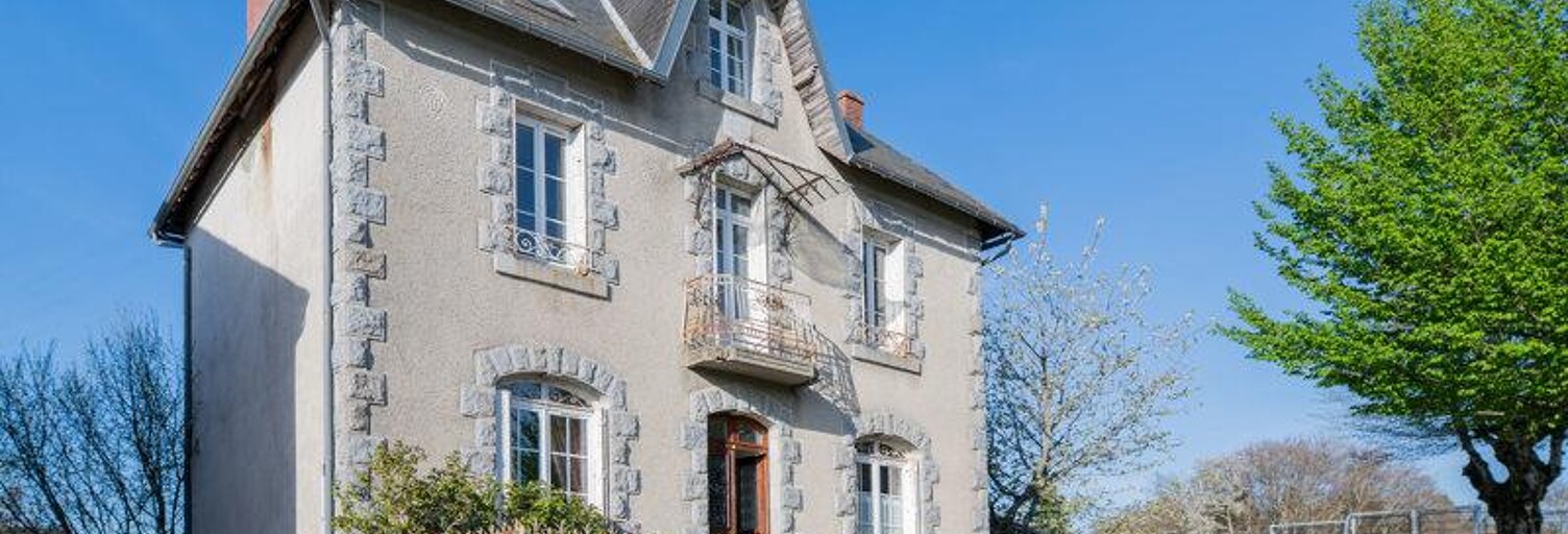 Maison 7 Pièces 158 m² à vendre à Combressol (19250)