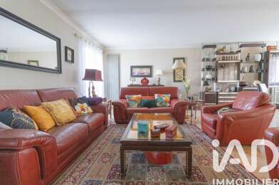 Maison 6 pièces 400000 €