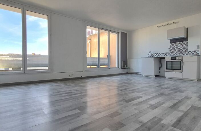 Vente Appartement 4 pièces — photo 2