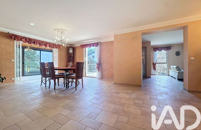 Vente Maison/villa 10 pièces — photo 4