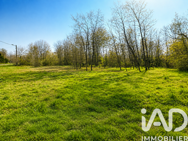 Vente Terrain à bâtir 1 050 m&sup2; — photo du bien
