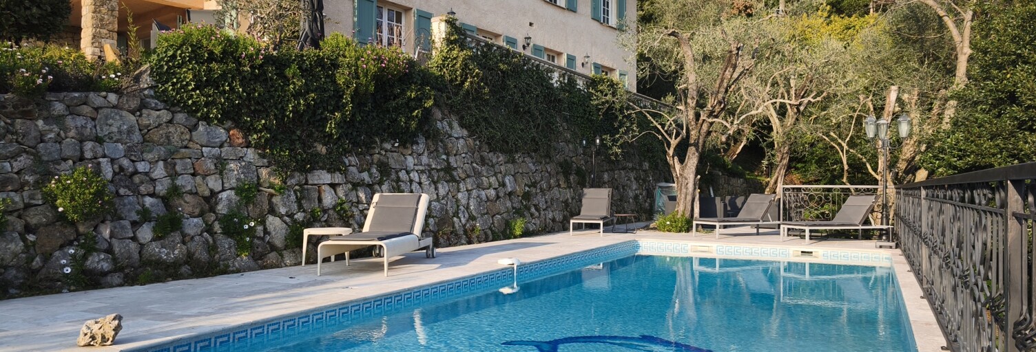 Maison 5 Pièces 220 m² à vendre à Cabris (06530)