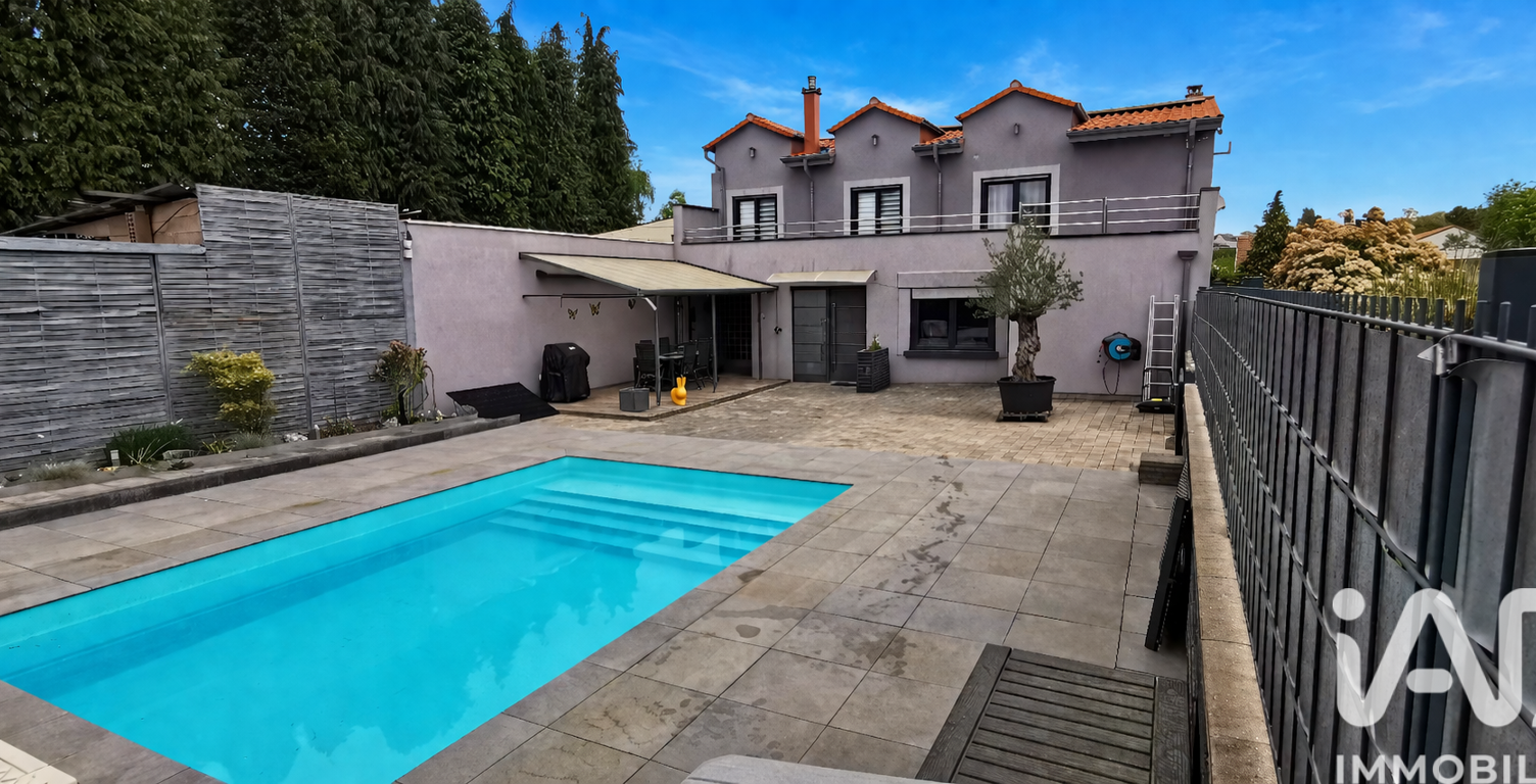 Vente Maison/villa 7 pièces — photo 1