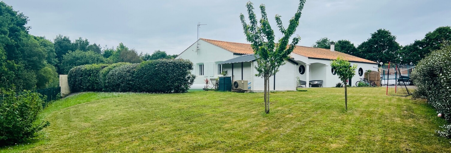 Maison 7 Pièces 152 m² à vendre à Sainte-Foy (85150)