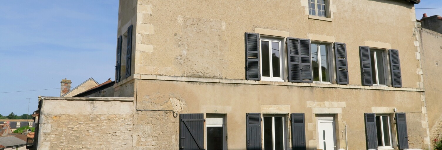 Maison 3 Pièces 73 m² à vendre à Saint-Savin (86310)