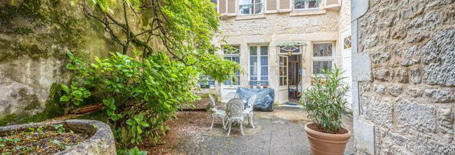 Maison 9 Pièces 310 m² à vendre à Saint-Maixent-l'École (79400)