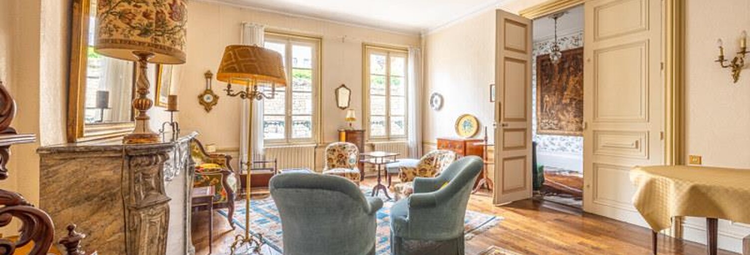Maison 9 Pièces 310 m² à vendre à Saint-Maixent-l'École (79400)