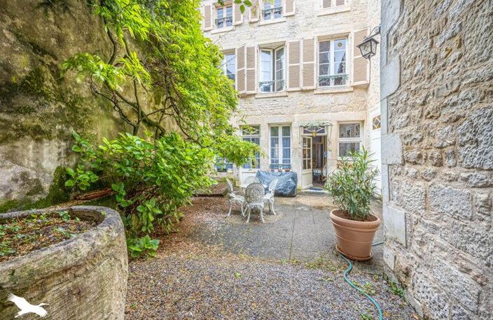 Hôtel Particulier de 9 pièces principales — photo 5