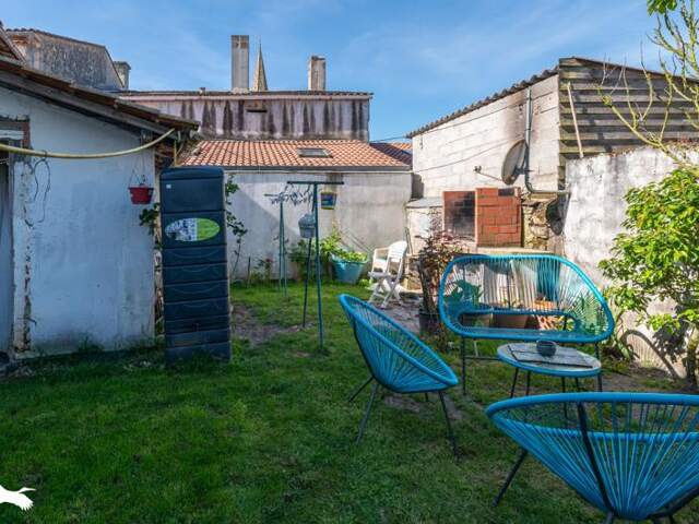 Maison de ville de 6 pièces principales — photo du bien